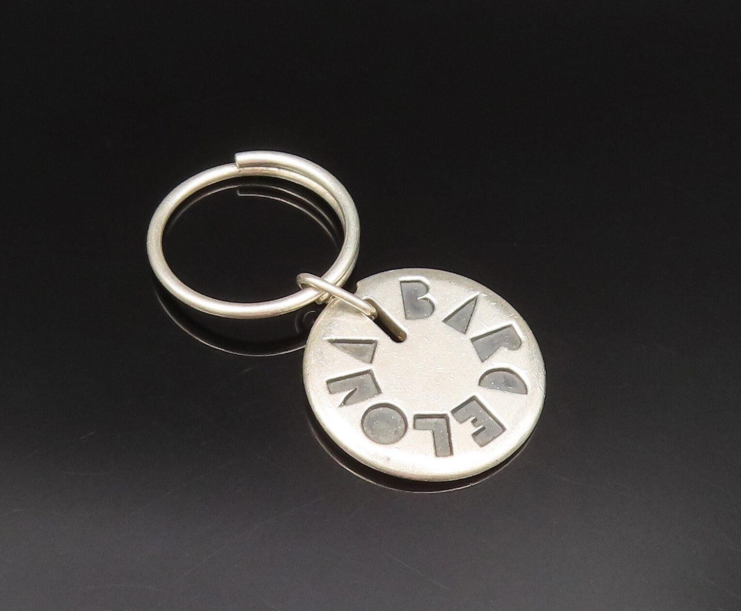 925 Sterling Silver  Vintage Carved Barcelona Souvenir Key Chain  TR3385