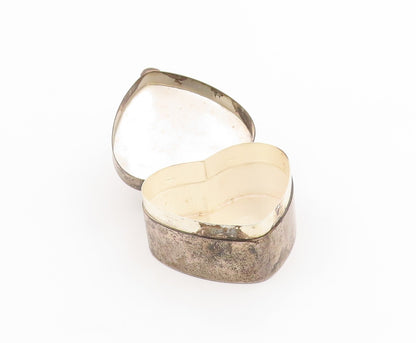 925 Sterling Silver Vintage Pill Box TIFFANY & CO Solid Love Heart OPENS  TR4145