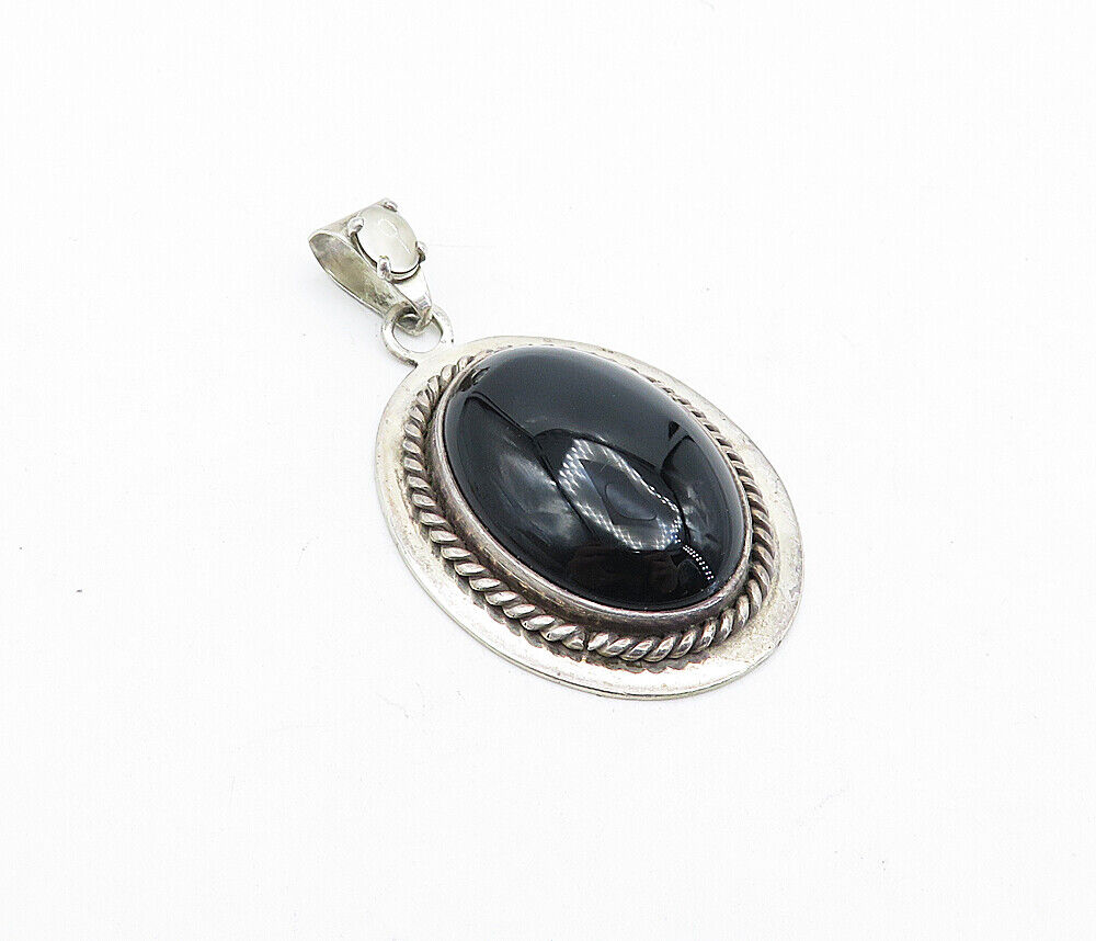 925 Sterling Silver  Vintage Cabochon Cut Black Onyx Twist Pendant  PT3285