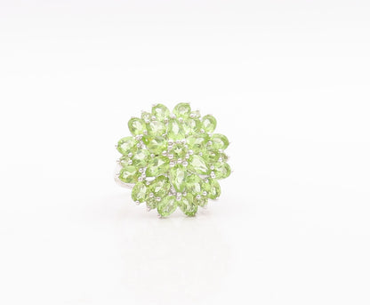 925 Sterling Silver Vintage Ring Marquise Cut Peridot Flower  Sz 6.5  RG29389