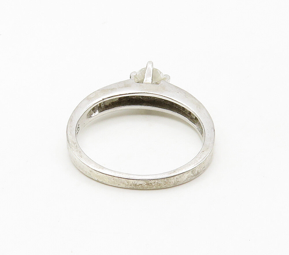 925 Sterling Silver  Cubic Zirconia Solitaire With Accents Ring Sz 8  RG16206
