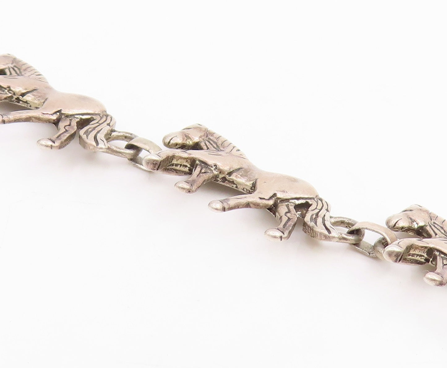925 Sterling Silver Vintage Bracelet GLENN SANDOVAL NAVAJO Horse Link  BT11830