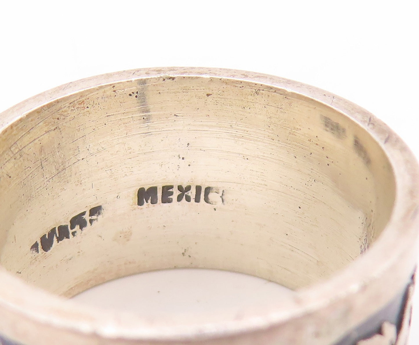 925 Sterling Silver Vintage Ring MEXICO Trible Life Carved  Sz 8.5 RG32721