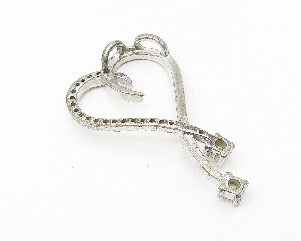 925 Sterling Silver  Vintage Prong Set Topaz Open Love Heart Pendant  PT9004