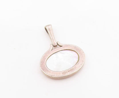 925 Sterling Silver  Vintage Mother Of Pearl Two Sided Oval Pendant  PT15687