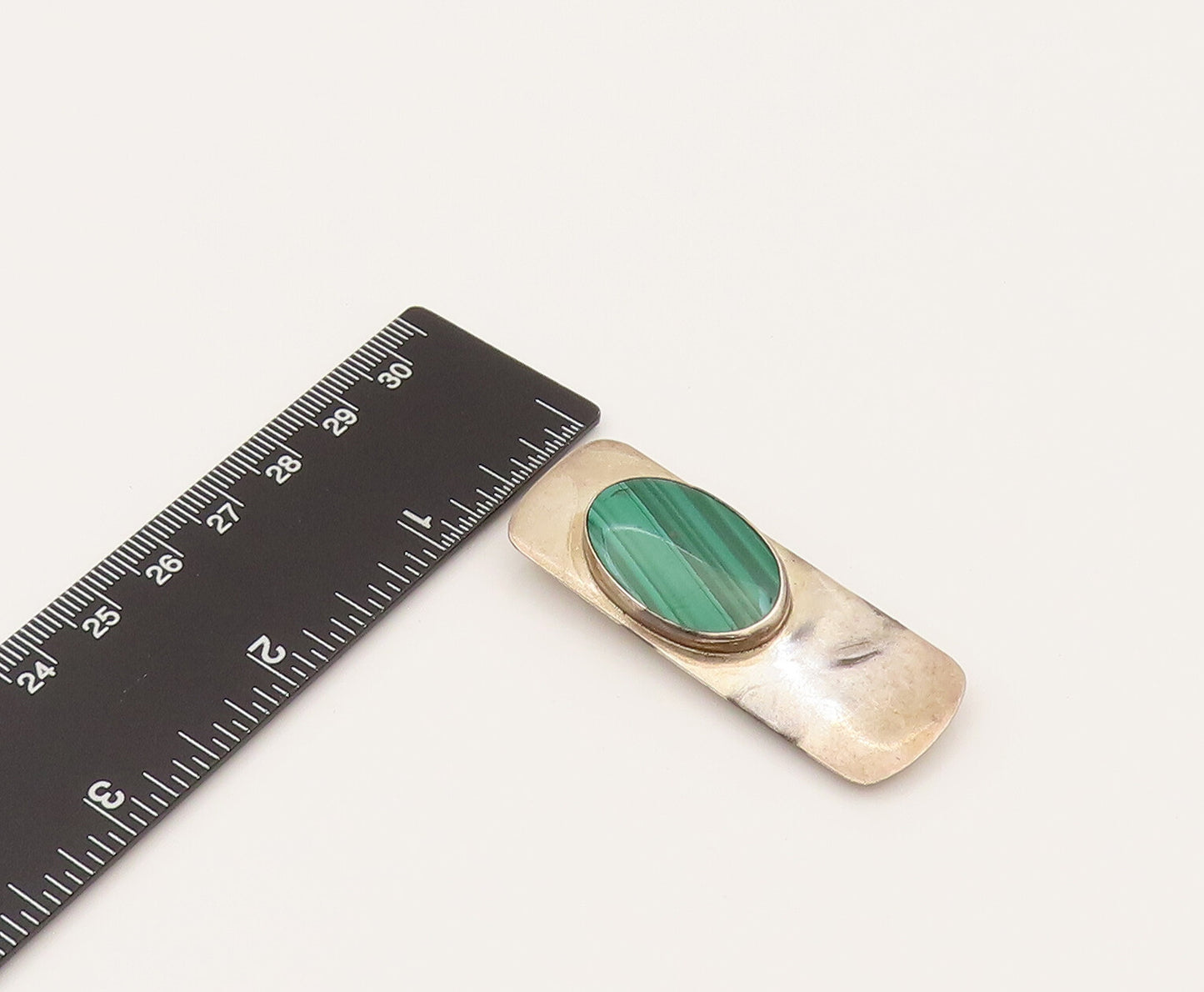 DESIGNER 925 Silver  Vintage Minimalist Oval Malachite Brooch Pin  BP10224