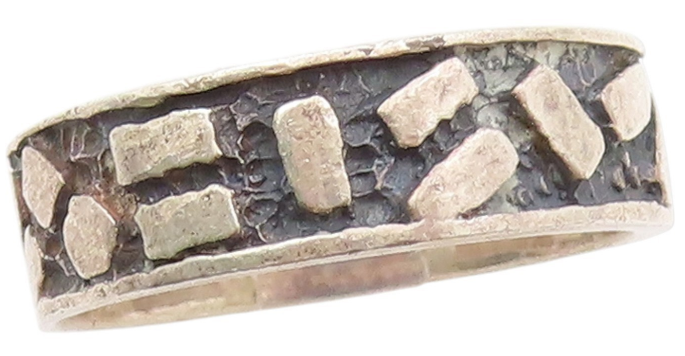 925 Sterling Silver Vintage Ring Modernist Hammered Abstract Band Sz 9.5 RG33759