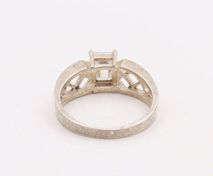 925 Sterling Silver Vintage Ring Net Cutout Neck Square CZ  Sz 9 RG28887