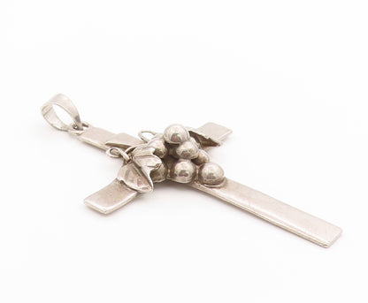 925 Sterling Silver Vintage Pendant TAXCO Grapevine Religious Cross  PT24948