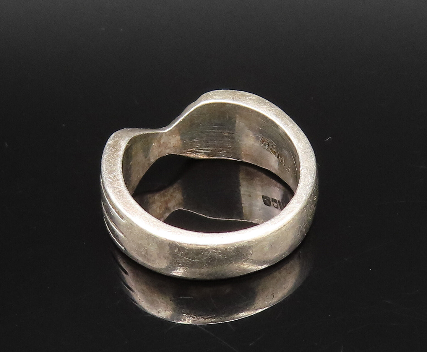 MEXICO 925 Silver  Vintage Etched Lines Twisted Band Ring Sz 7.75  RG26117