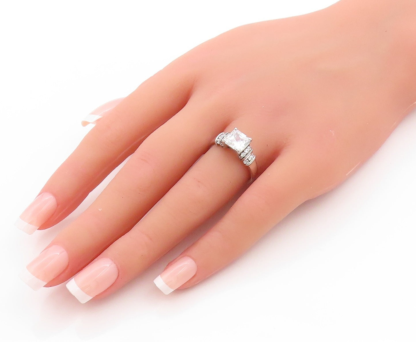 925 Sterling Silver Vintage Ring Square Cut & Round Band Inlay CZ  Sz 7  RG32735