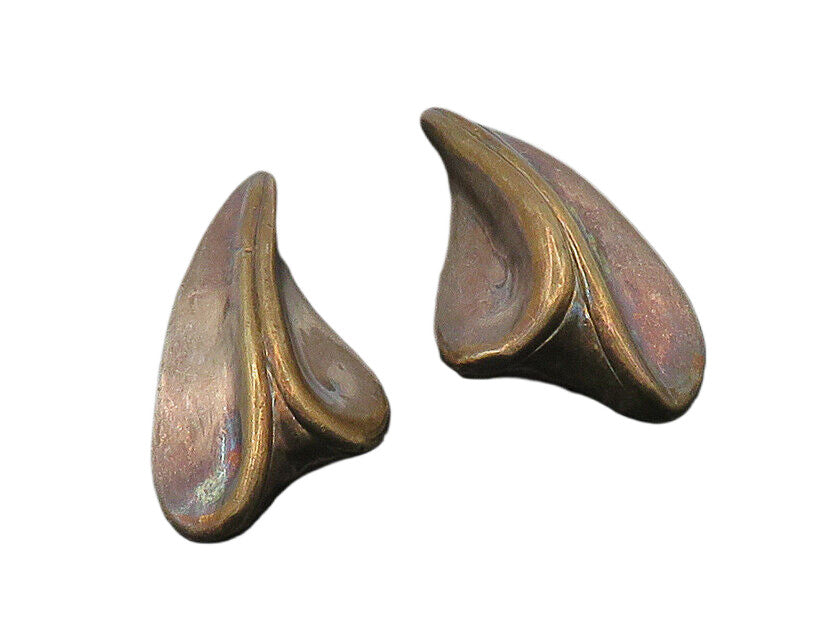 JE ISRAEL 925 Silver  Vintage Sculpted Heart Non Pierce Drop Earrings  EG10525