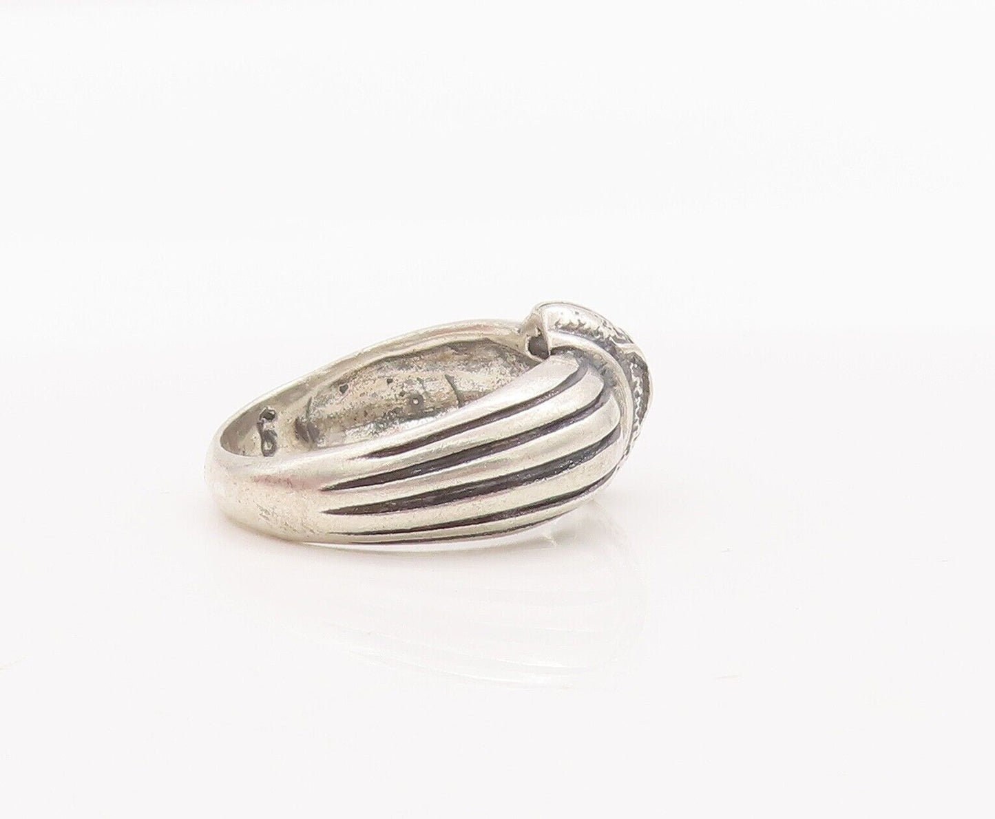 925 Sterling Silver Vintage Ring Solid Carved 'X' Grooved Shank  Sz 8.5  RG28448