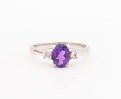 925 Sterling Silver Vintage Ring Oval Cut Amethyst CZ Side Stone  Sz 7  RG29207
