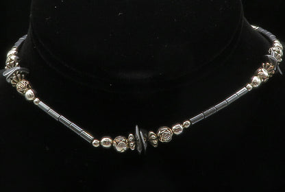 925 Sterling Silver  Vintage Hematite Beaded Pattern Chain Necklace  NE2269