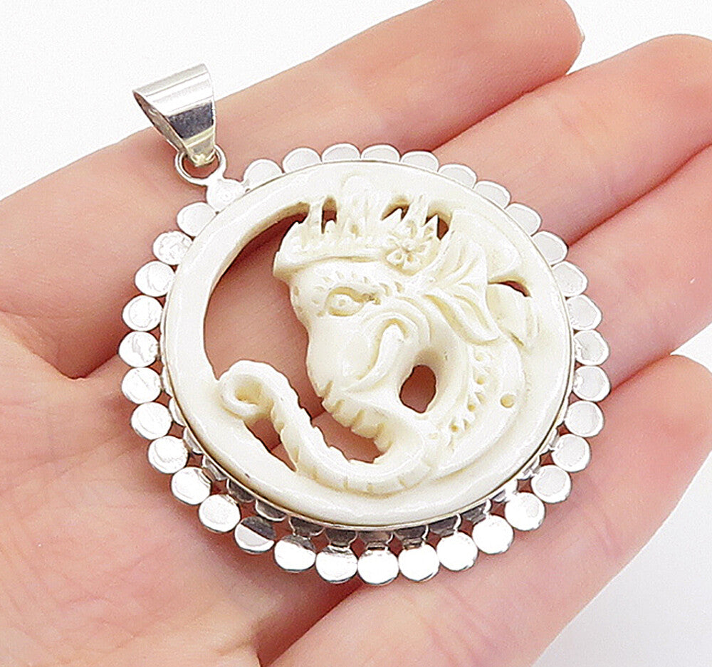 925 Sterling Silver  Carved Elephant Shiny Circle Border Drop Pendant  PT5946