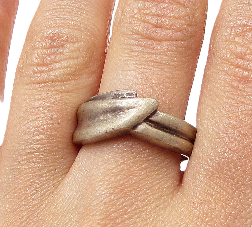 925 Sterling Silver  Vintage Wrapped Band Ring Sz 8.5  RG3087