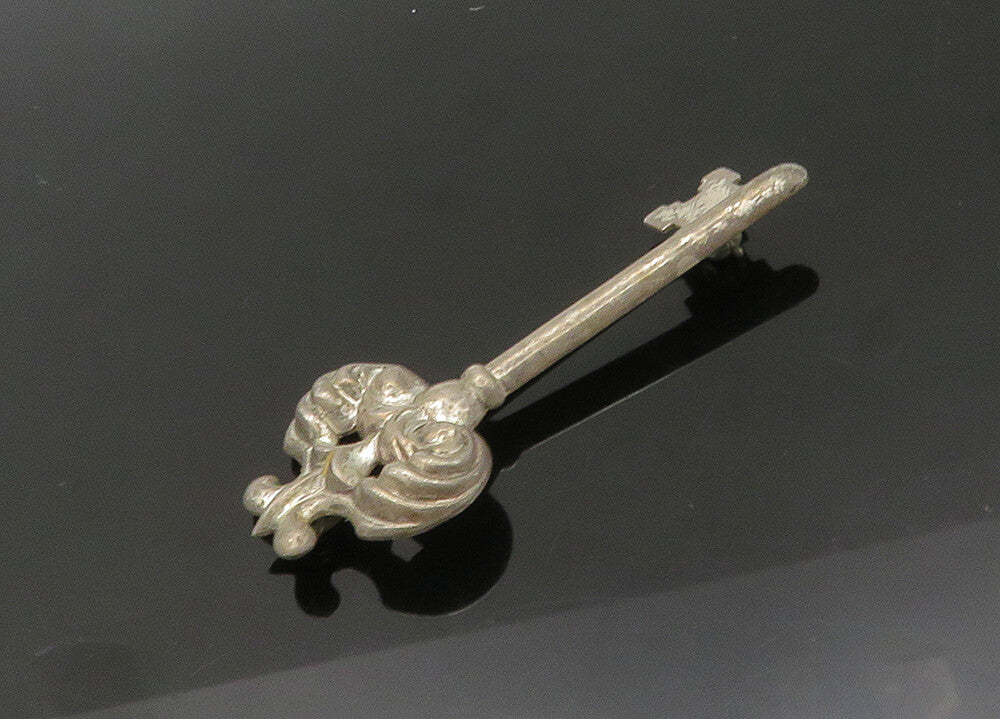 BEAU 925 Sterling Silver  Vintage Dark Tone Key Motif Brooch Pin  BP8572