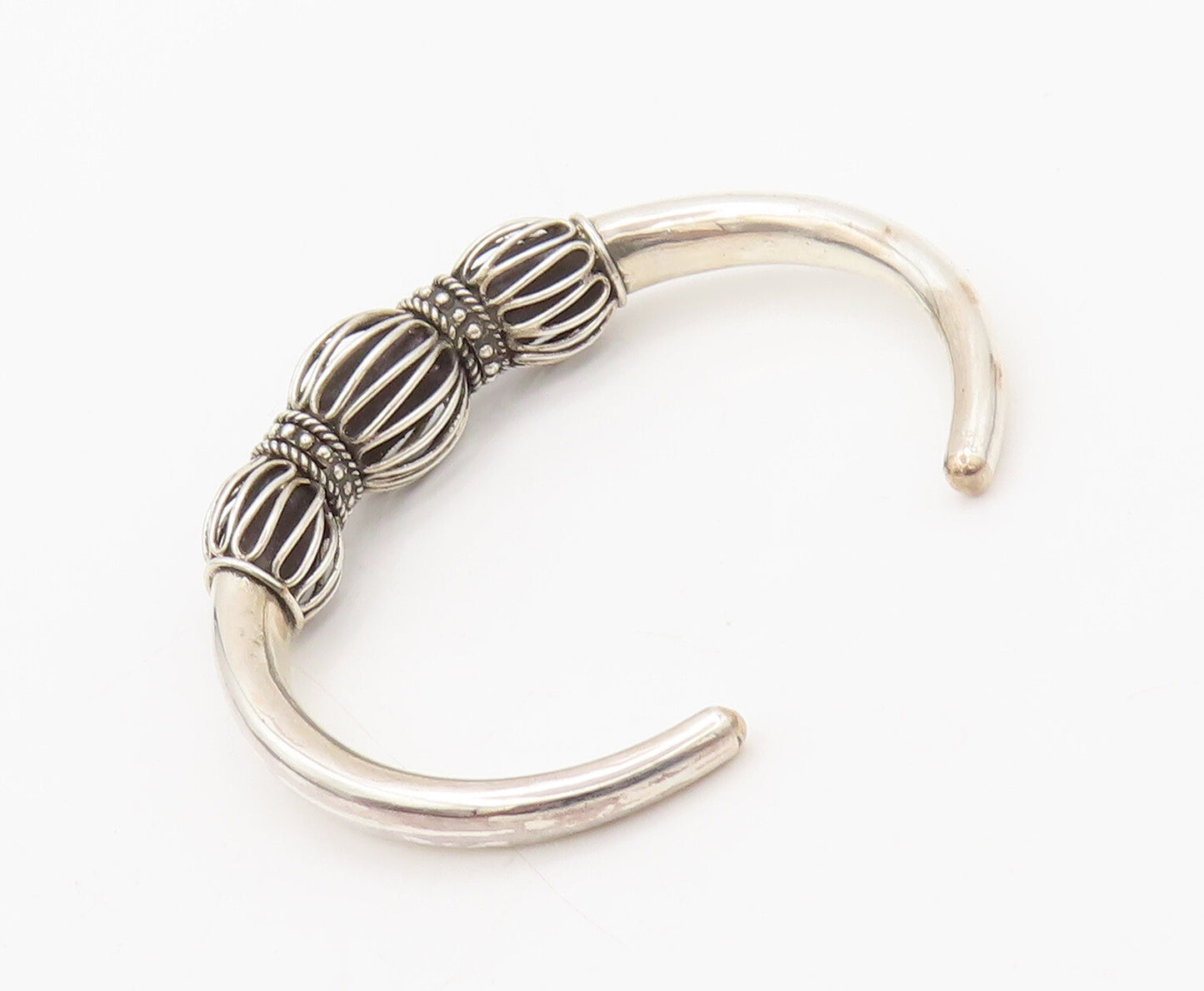 925 Sterling Silver  Vintage Wired Bead & Carved Beaded Cuff Bracelet  BT10080