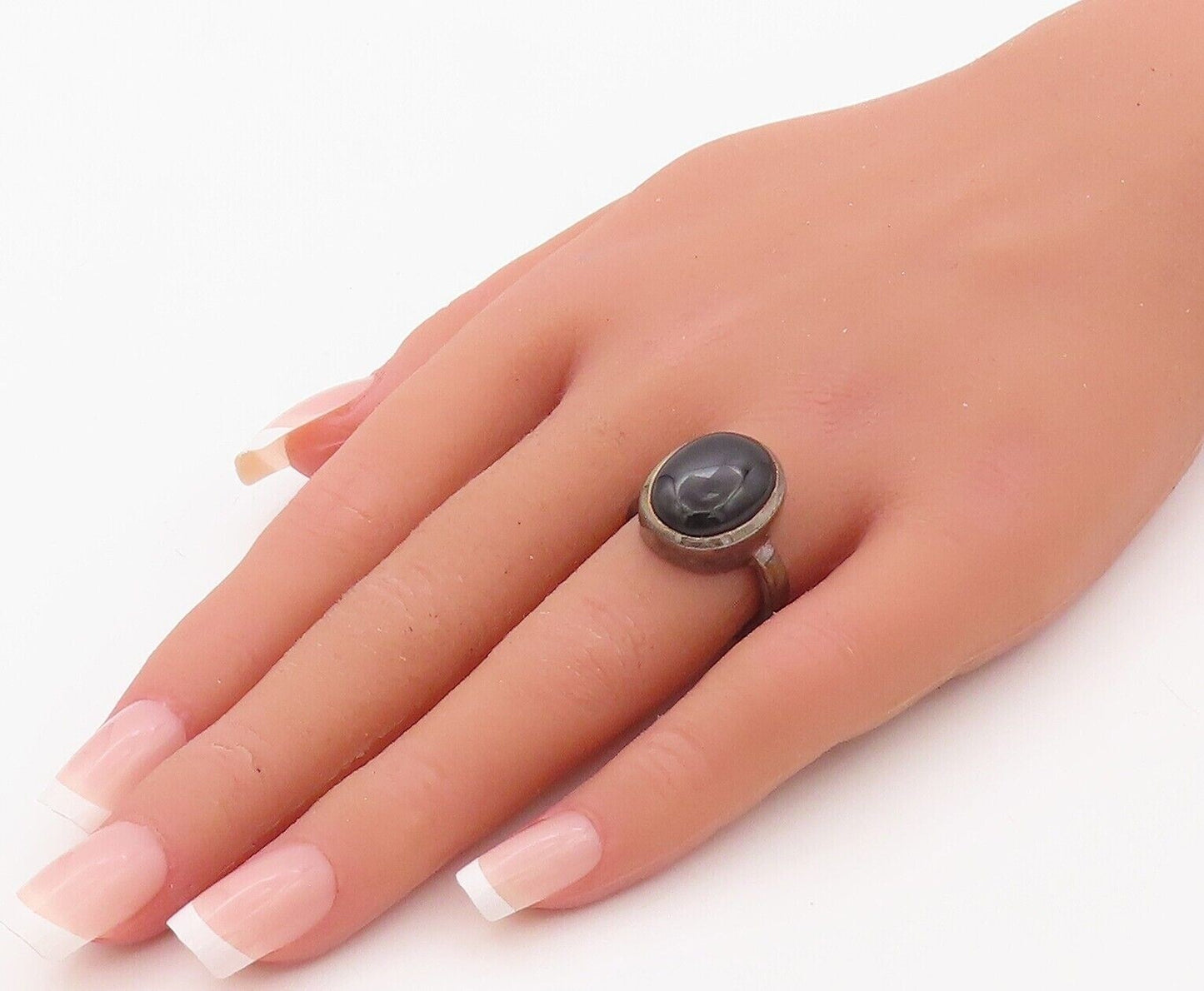 925 Sterling Silver Vintage Ring Solid Oval Cabochon Onyx  Sz 6  RG30276