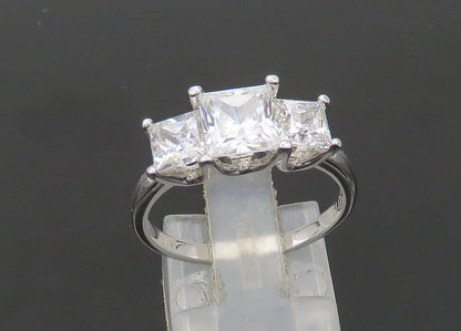 925 Sterling Silver  Vintage Cubic Zirconia 3 Stone Band Ring Sz 8  RG20785