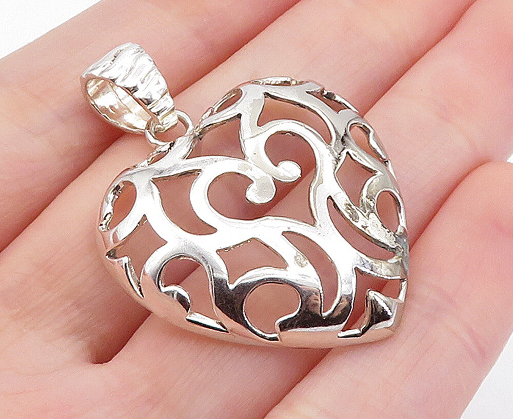 925 Sterling Silver  Vintage Shiny Open Swirl Love Heart Dome Pendant  PT4966