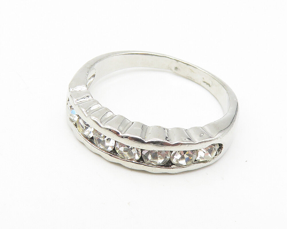 925 Sterling Silver  Sparkling Cubic Zirconia 7 Stone Band Ring Sz 8  RG11310