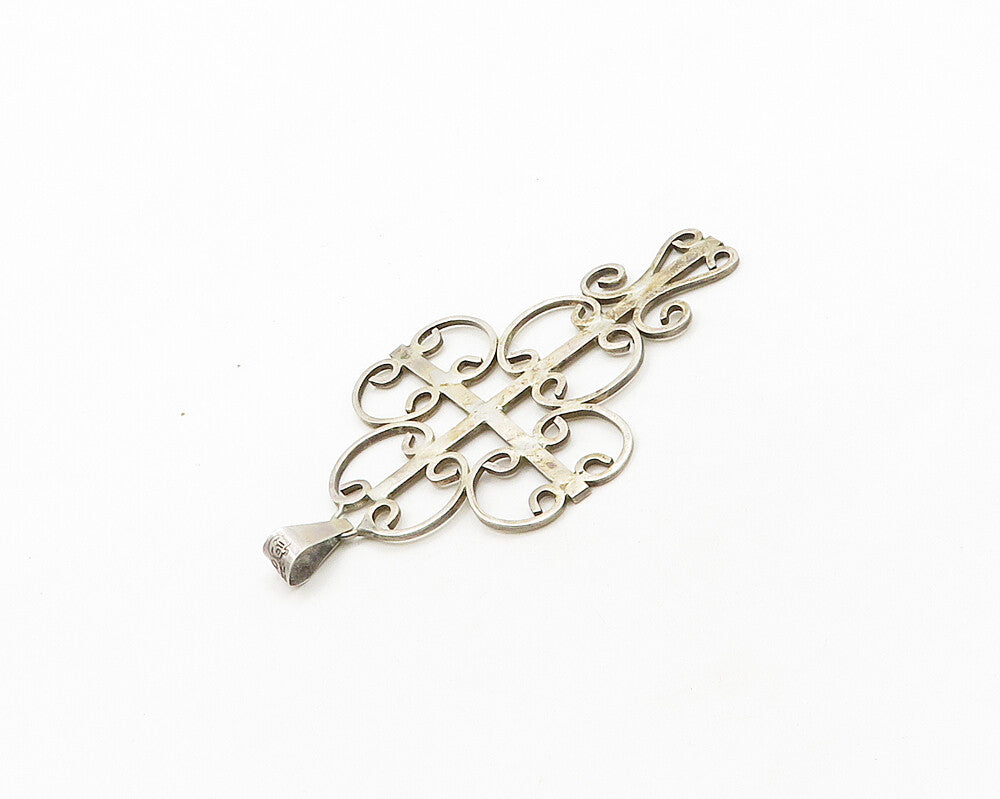 MEXICO 925 Silver  Vintage Pretzel Swirl Religious Cross Pendant  PT15616