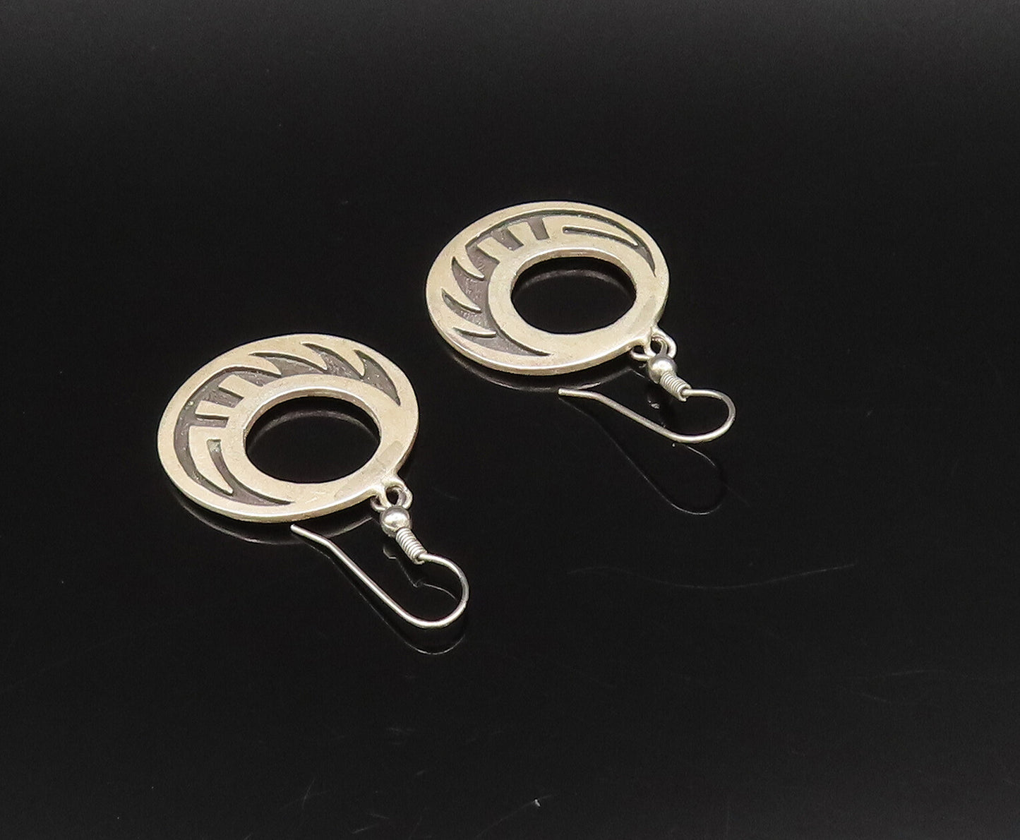 925 Sterling Silver  Vintage Open Circle Carved Design Dangle Earrings EG12166