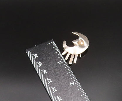 925 Sterling Silver  Vintage Modernist Crescent Moon Face Brooch Pin  BP9625