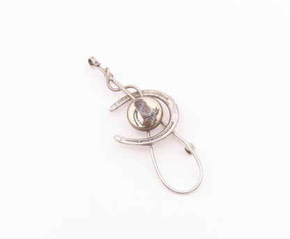 925 Sterling Silver  Vintage Horseshoe & Whip Good Luck Brooch Pin  BP9217