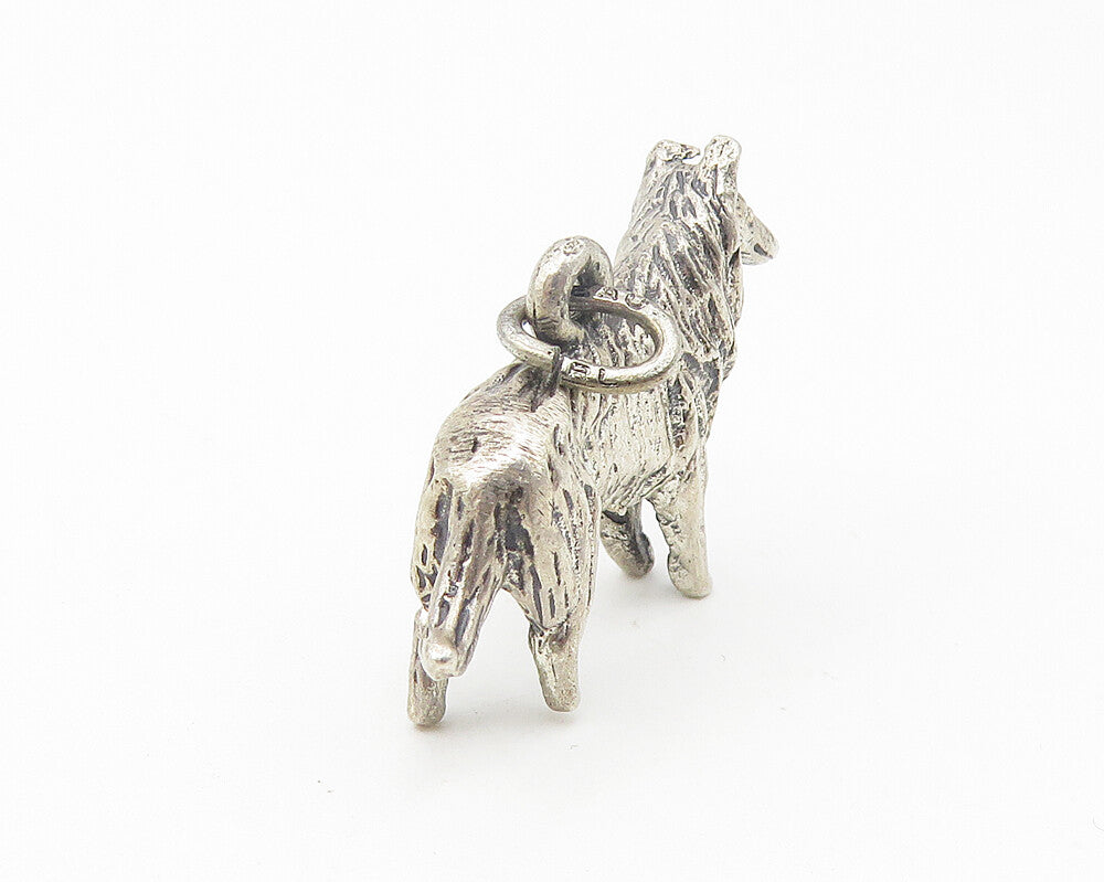 925 Sterling Silver  Vintage Shiny Petite Etched Collie Dog Pendant  PT8950
