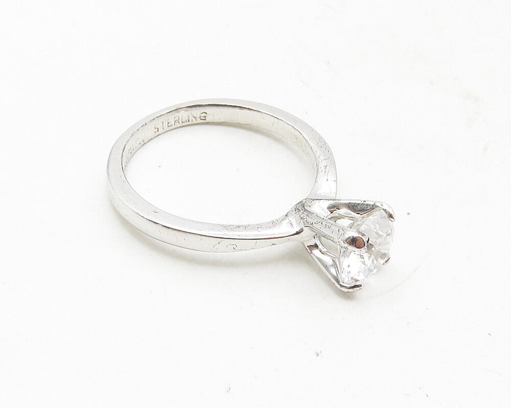 AVON 925 Sterling Silver  Prong Set Topaz Shiny Solitaire Ring Sz 5  RG10009
