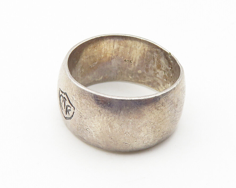 925 Sterling Silver  Vintage Dark Tone CTR Etched Band Ring Sz 7  RG10607