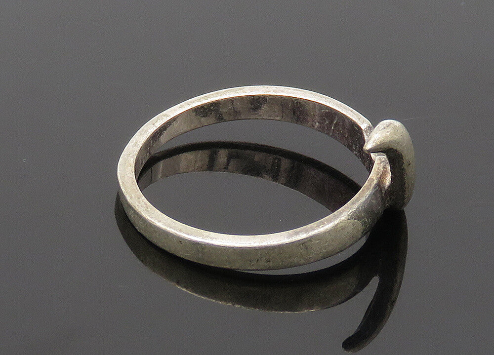 925 Sterling Silver  Vintage Smooth Oxidized Swirl Band Ring Sz 8  RG21422