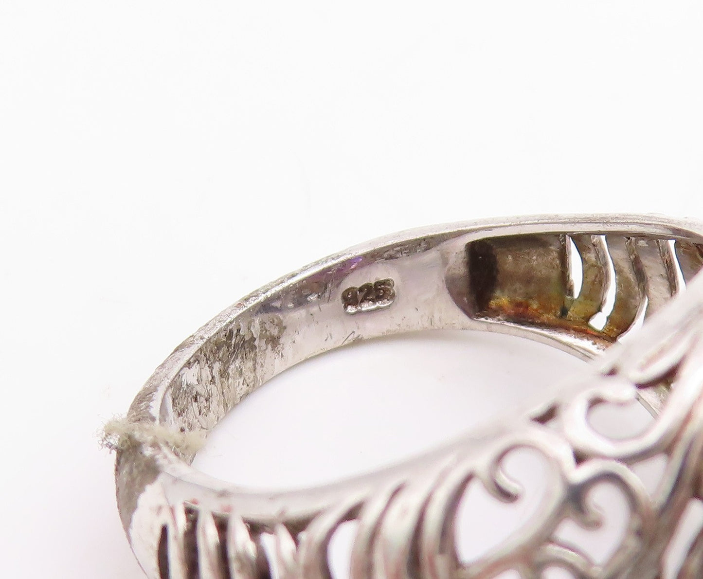 925 Sterling Silver Vintage Ring Amethyst Open Scrollwork Band  Sz 7.5  RG34788
