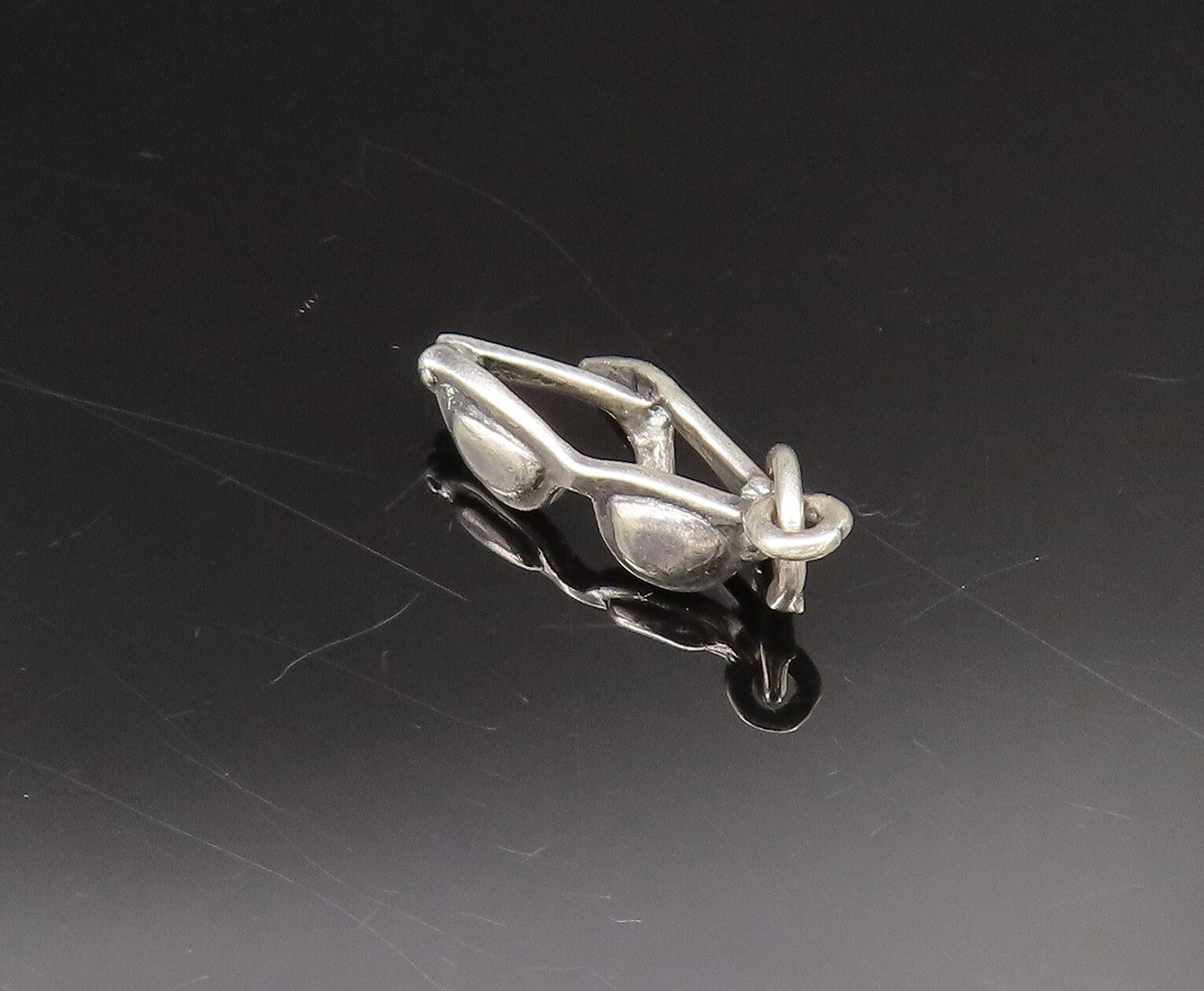 925 Sterling Silver  Vintage Summer Sunglasses Charm Pendant  PT21414
