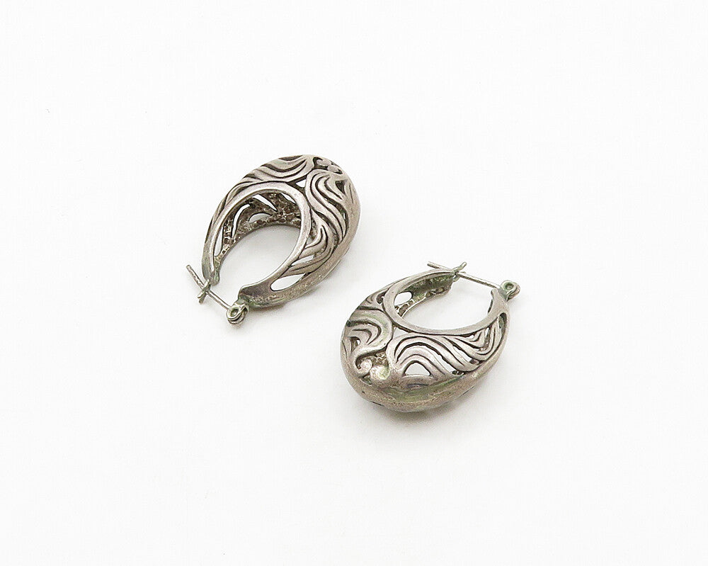 925 Sterling Silver  Vintage Dark Tone Cutout Swirl Hoop Earrings  EG9646