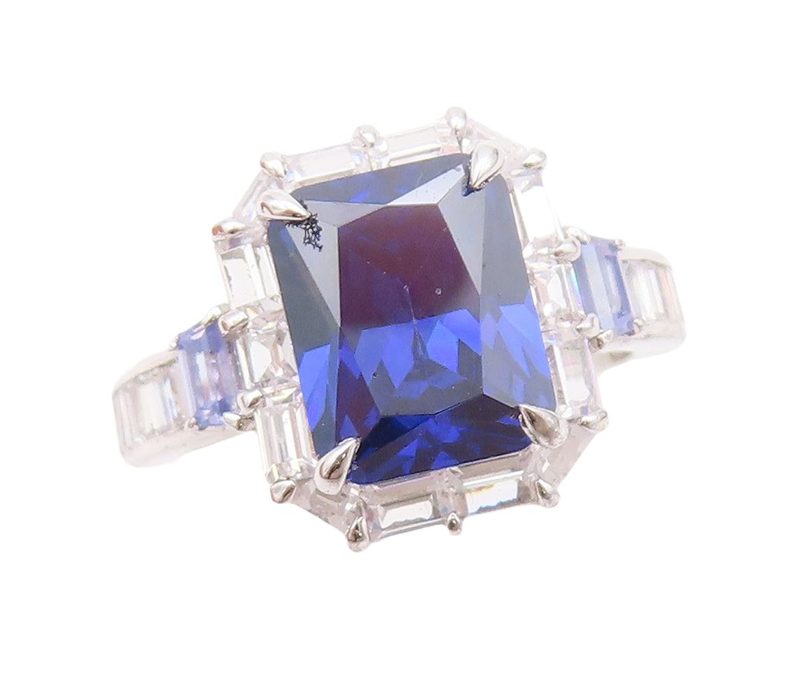925 Sterling Silver Vintage Ring Rectangle Sapphire Halo CZ Frame  Sz 7  RG30347
