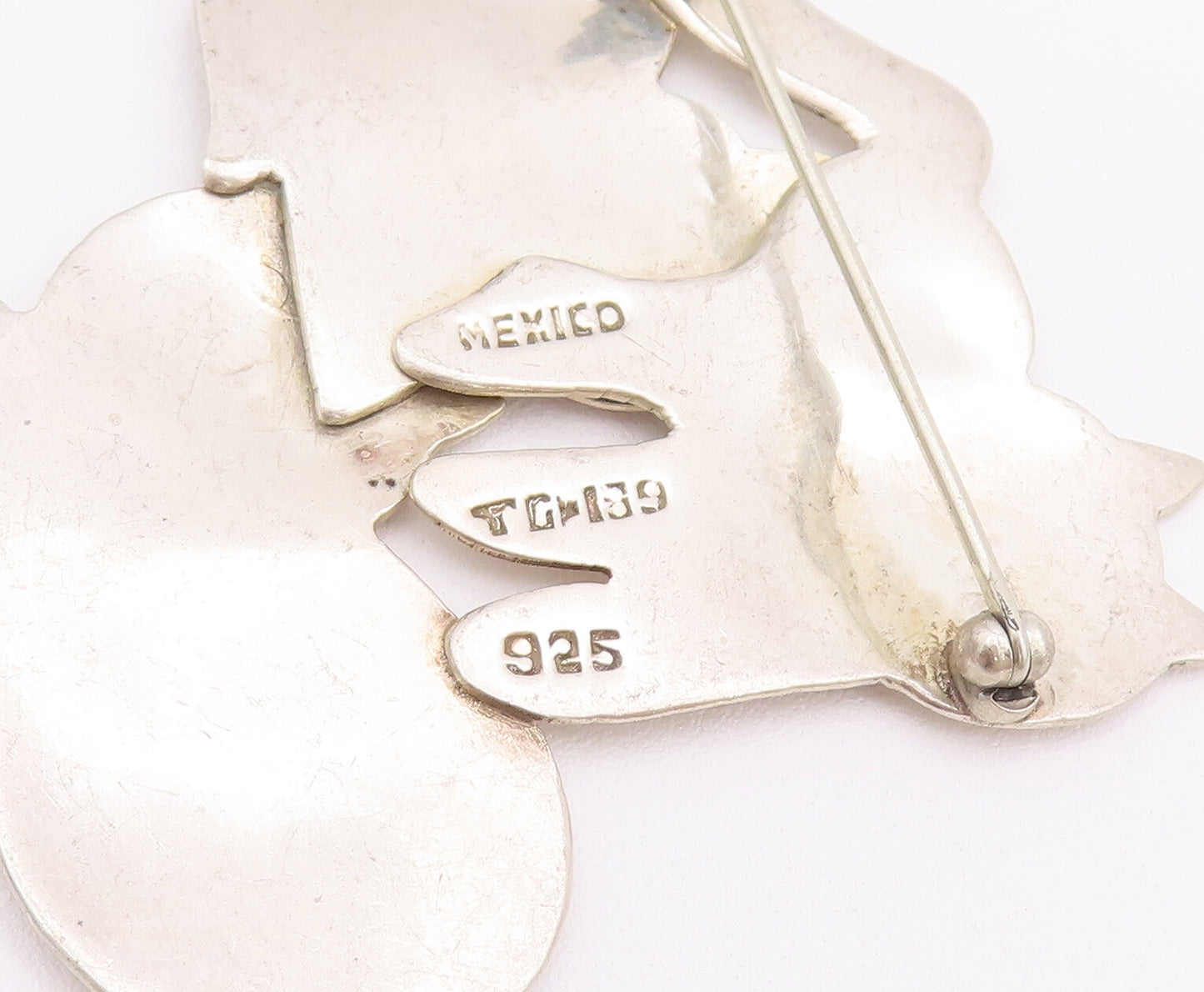 925 Sterling Silver Vintage Brooch Pin MEXICO Cutout Playful Cat Family  BP10741