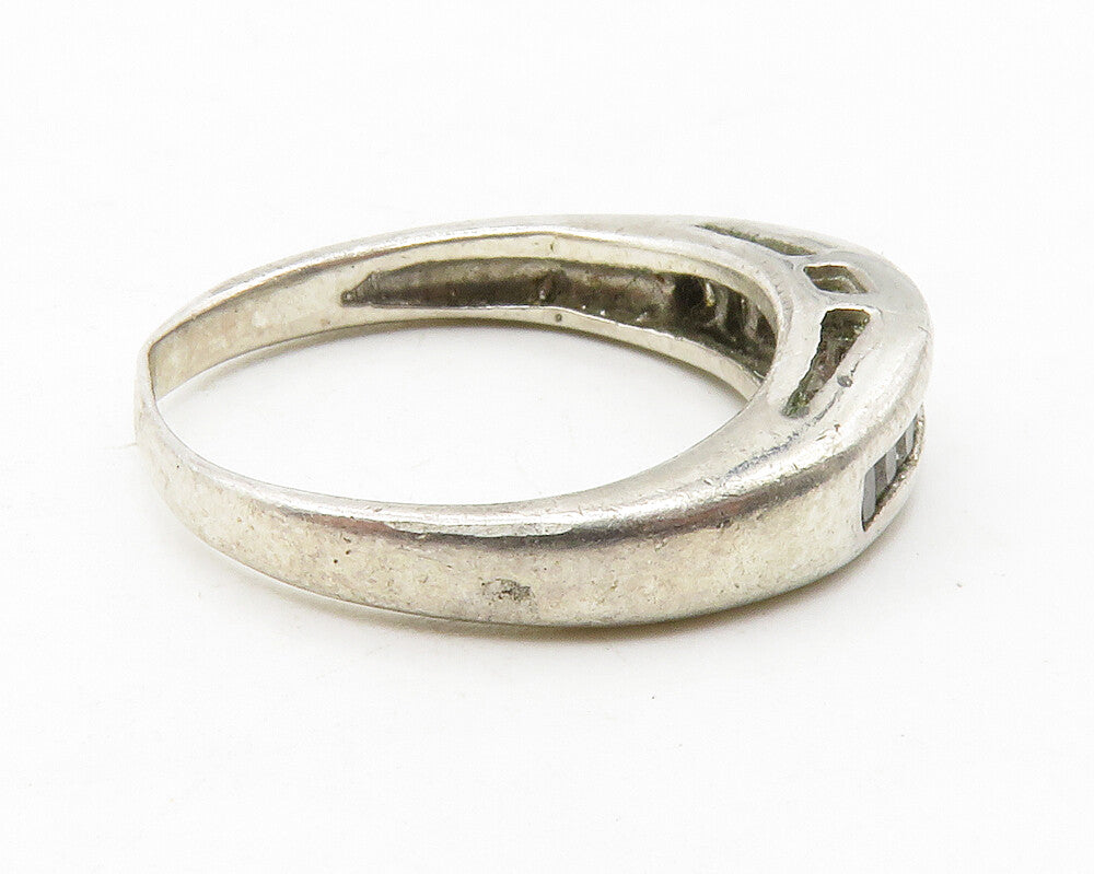925 Sterling Silver  Vintage Petite White Topaz Dome Band Ring Sz 5.5  RG13682