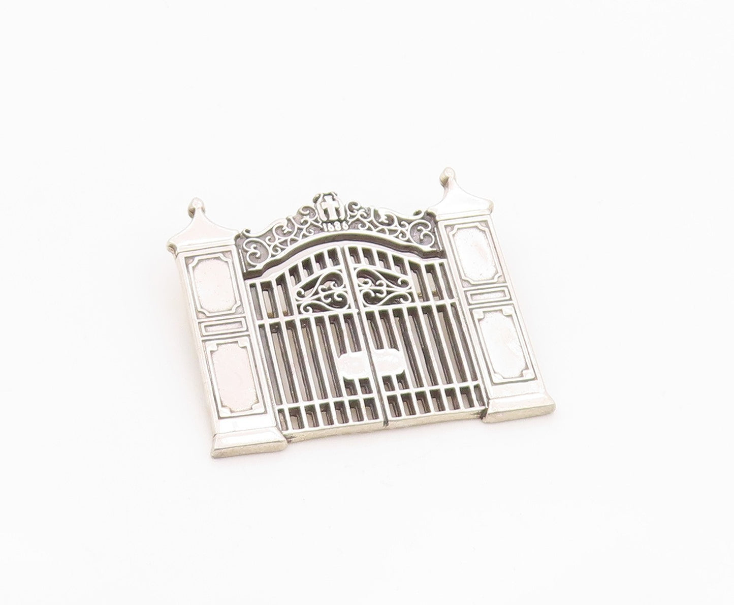 925 Sterling Silver Vintage Brooch Pin HAND & HAMMER Gate With Cross  BP12539