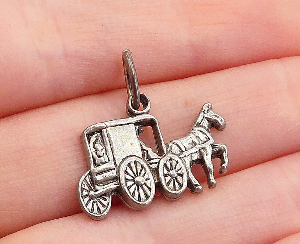 LAND CO. DUTCH 925 Silver  Vintage Shiny Horse Drawn Carriage Pendant  PT3726