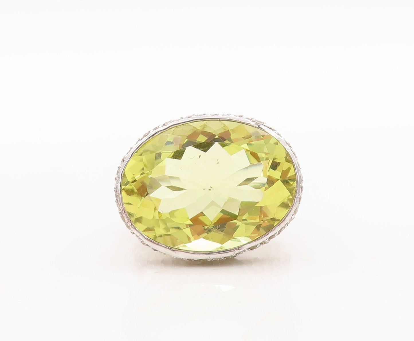 925 Sterling Silver Vintage Ring Large Oval Cut Lime Quartz & CZ  Sz 7  RG29471