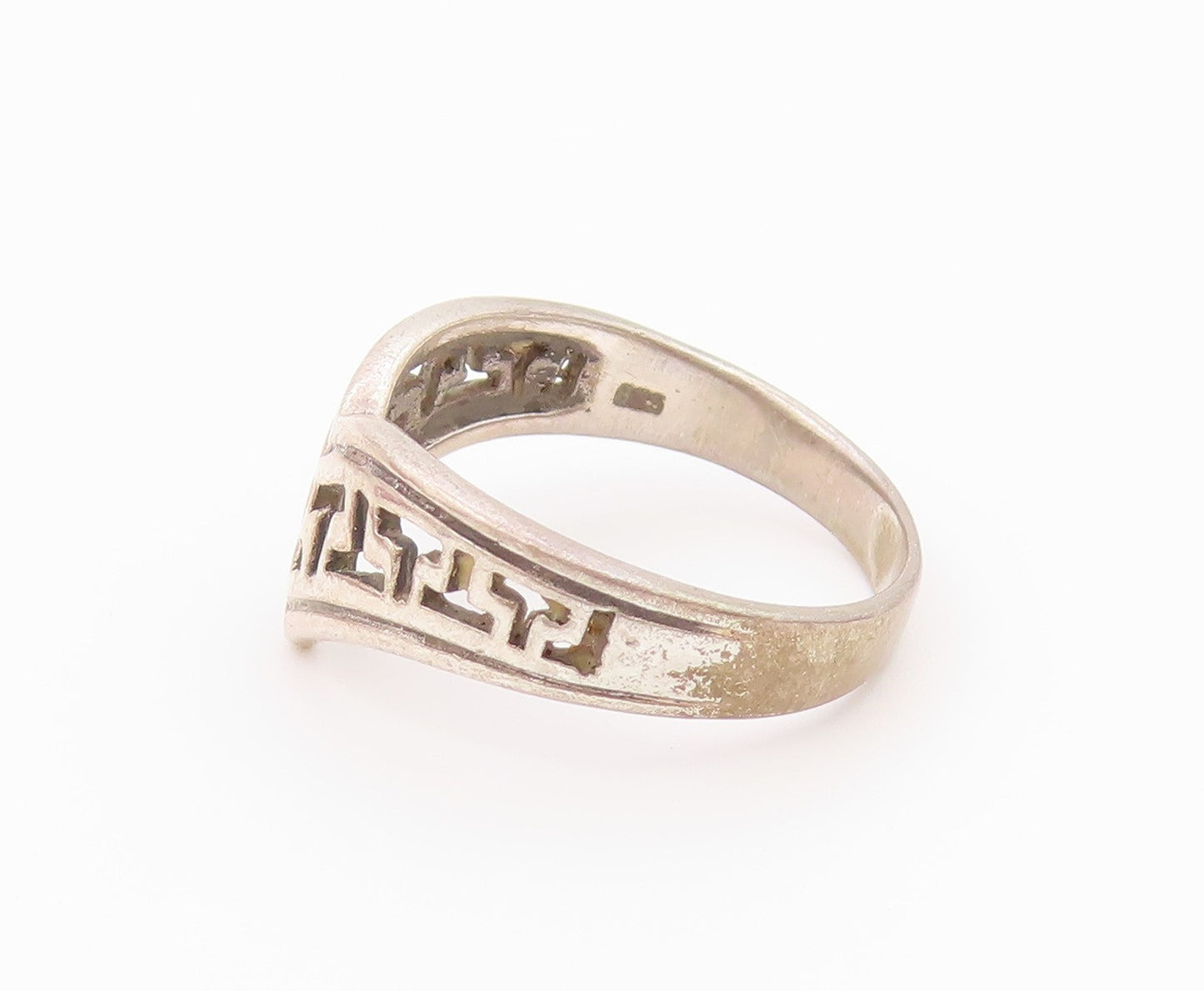 925 Sterling Silver Vintage Ring Classic Initial T Cutout Band  Sz 8  RG36592