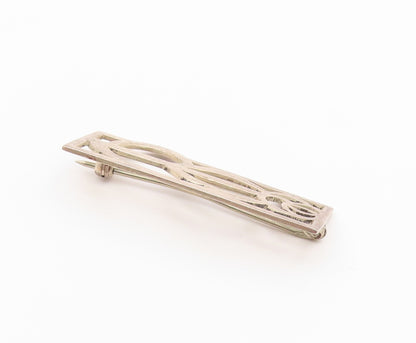 ENGLAND 925 Sterling Silver  Vintage Shiny Smooth Outline Brooch Pin  BP8336