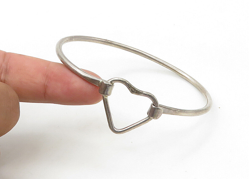 925 Sterling Silver  Vintage Open Love Heart Hook Bangle Bracelet  BT8535