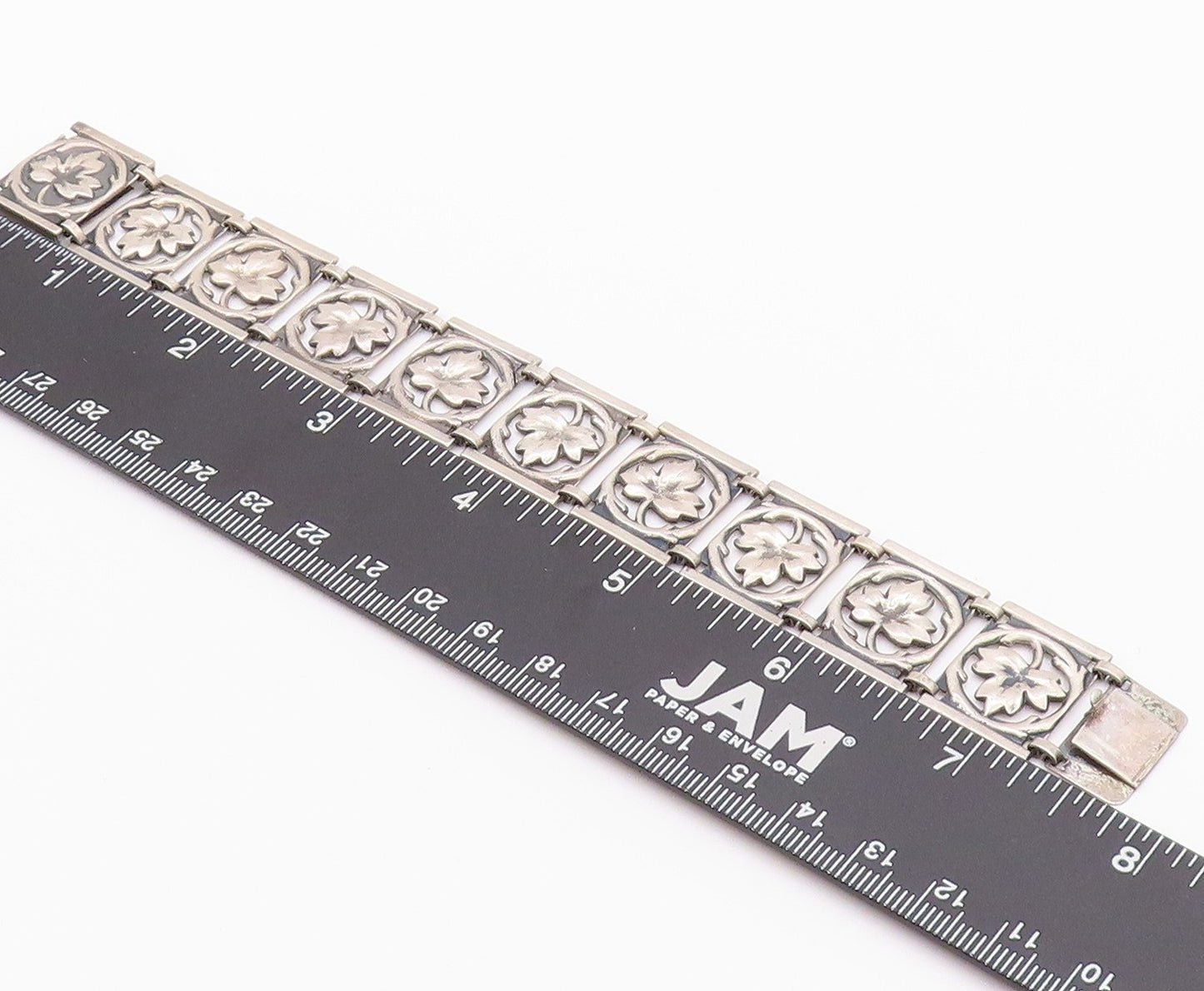925 Sterling Silver Vintage Bracelet Cutout Maple Leaf Panel Band  BT11268