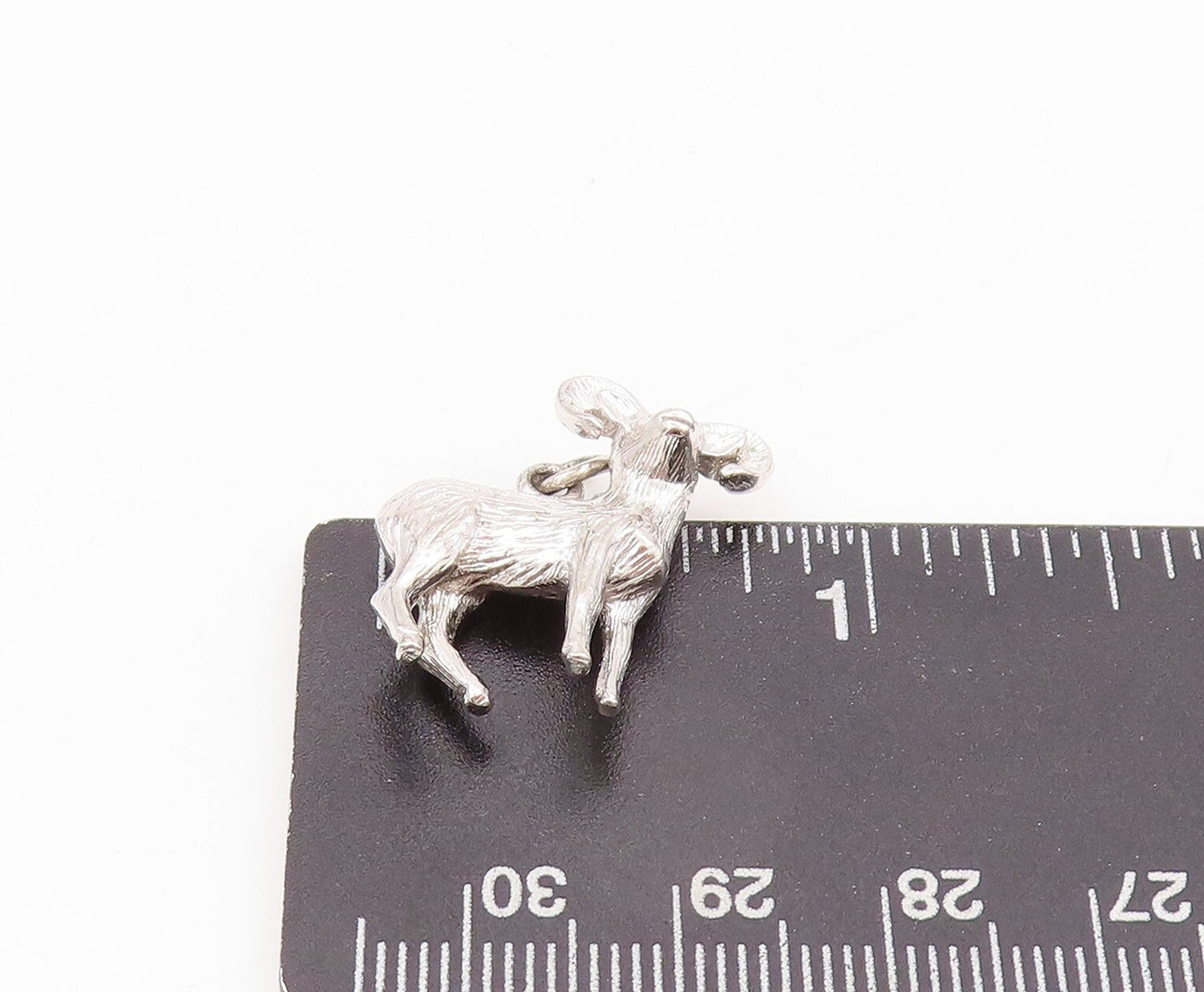 925 Sterling Silver Vintage Pendant 3D Carved Big Horn Sheep Ram Charm  PT23935