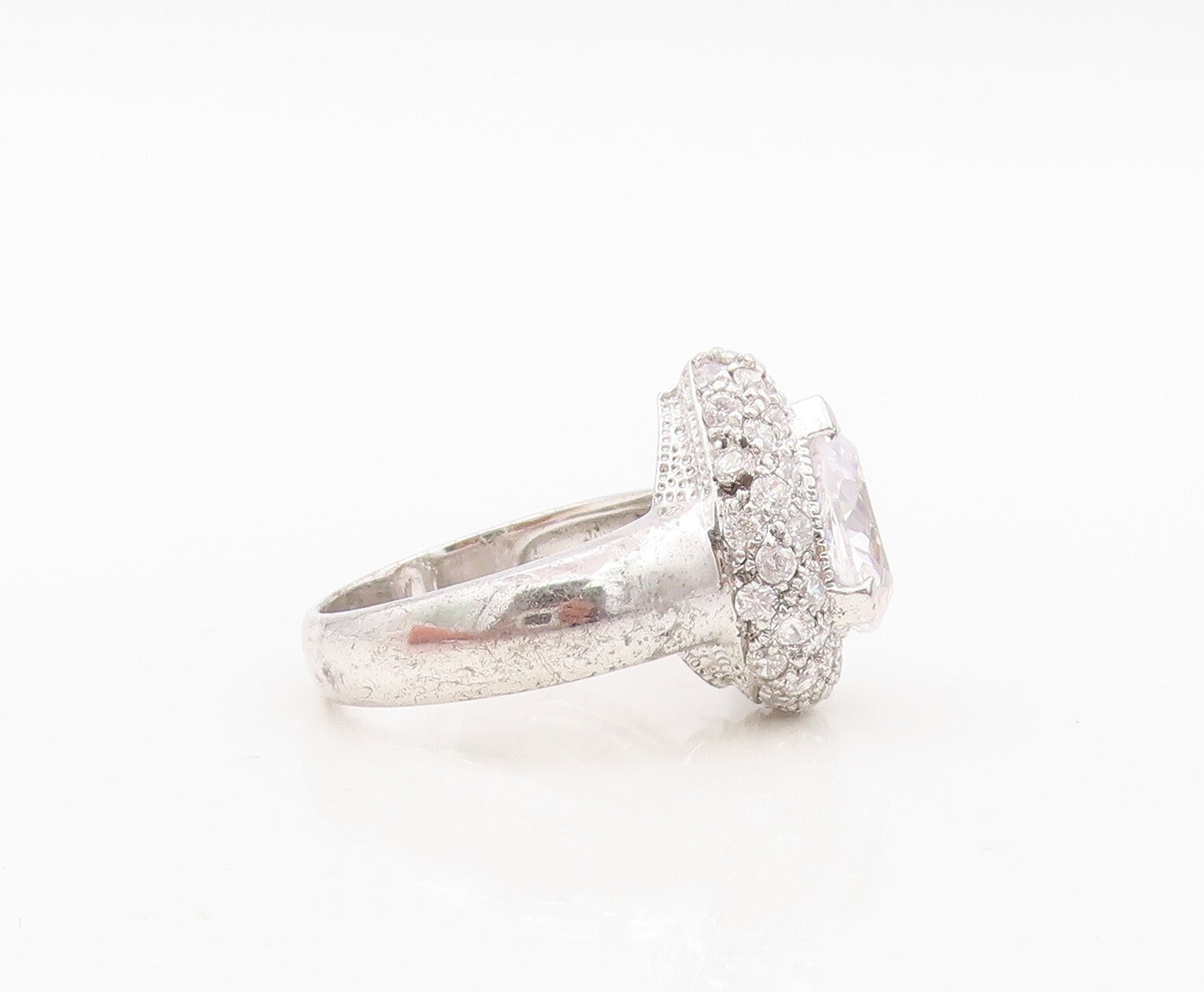 925 Sterling Silver Vintage Ring Drop Cut Halo Round CZ  Sz 7  RG30497